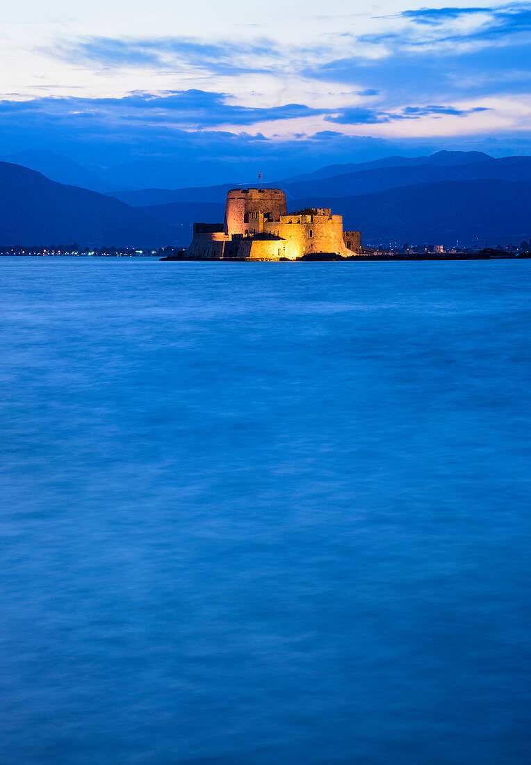 VENETIAN WATER CASTLE OF BOURTZI, NAFPLIO, PELOPONNESE, GREECE