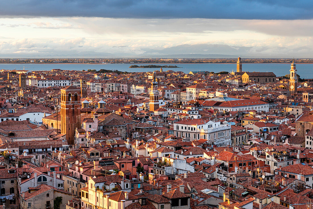 Dächer von Venedig, Nordansicht, Venetien, Italien, Europa
