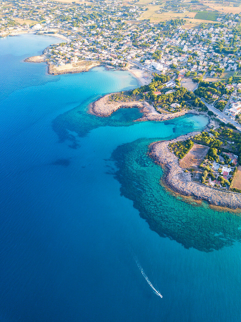 Blick auf Marina di Pulsano, Taranto, Apulien, Salento, Italien, Europa