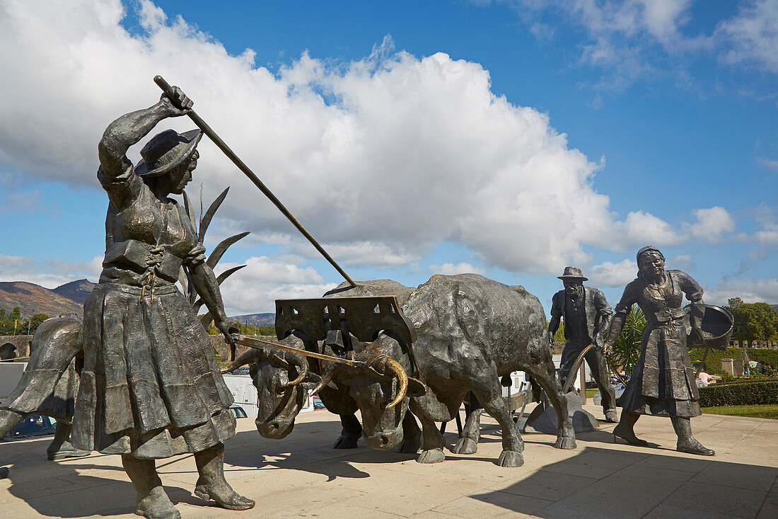 Skulptur Memórias do Campo, Ponte de Lima, Distrikt Viana do Castelo, Portugal, Europa