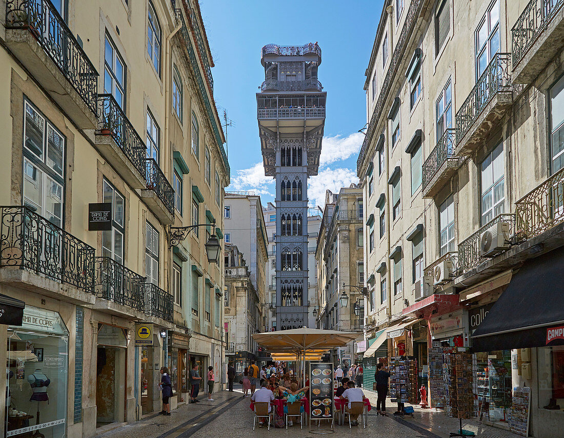 Elevador de Santa Justa in Lissabon, Baixa, Distrikt Lisboa, Portugal, Europa