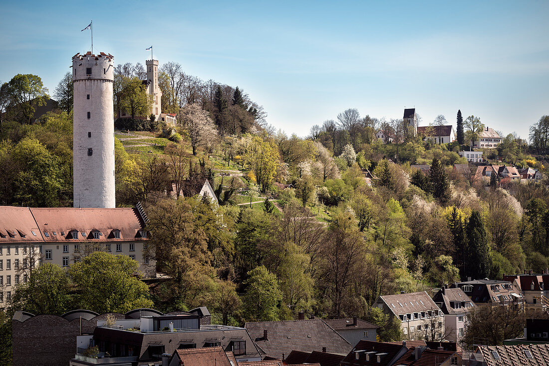 Blick zum Mehlsack (Turm) und Veitsburg, Ravensburg, Baden-Württemberg, Deutschland
