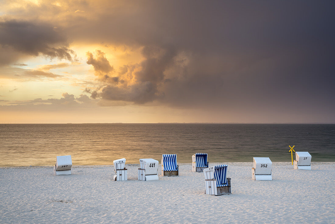 Clouds on the beach with beach chairs in Hörnum, North Frisian Island Sylt, North Sea coast, Schleswig-Holstein, Northern Germany, Germany, Europe