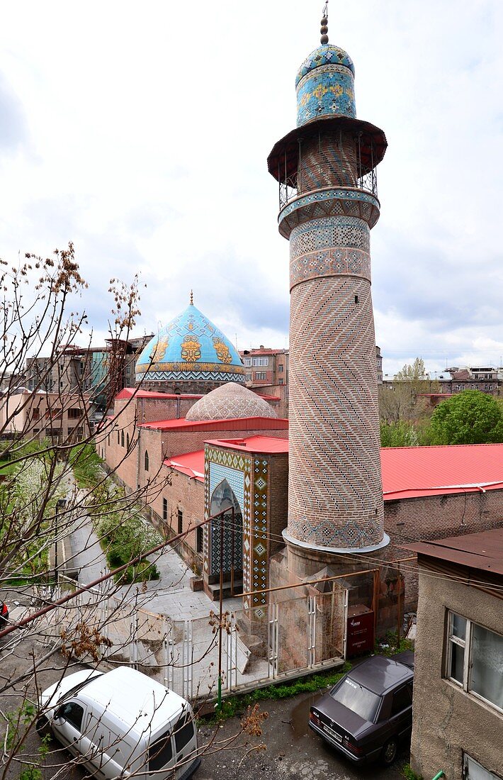Minarett der Blauen Moschee, Jerewan, Armenien, Asien
