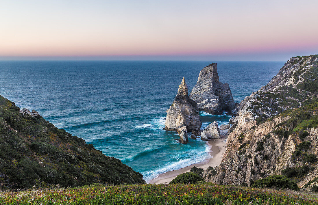 Felsformationen von Praia da ursa in Sintra, Portugal