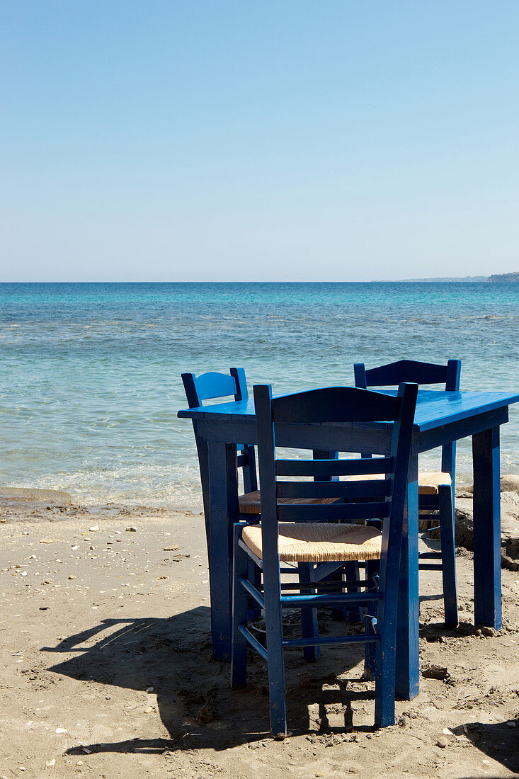 Typisches griechisches Restaurant direkt am Meer, Zakynthos, Griechenland