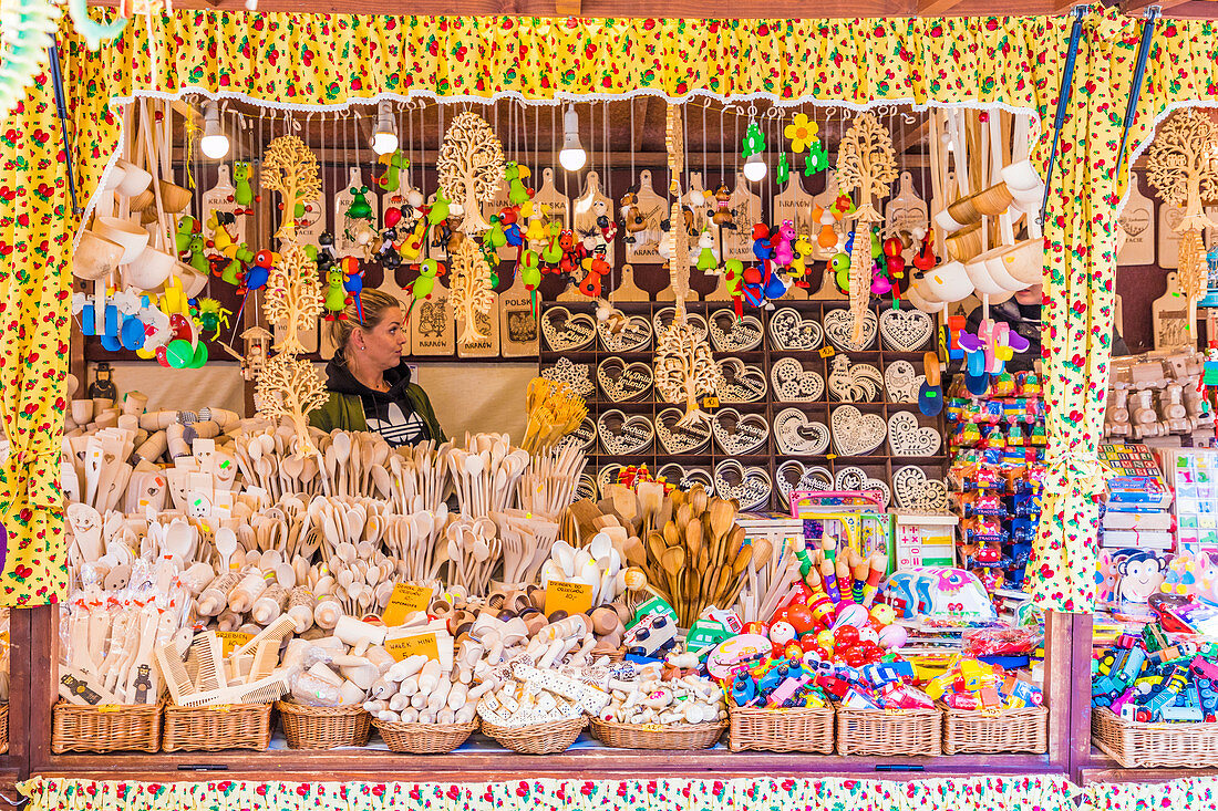 A market stall in the main square, Rynek Glowny, in the medieval old town, UNESCO World Heritage Site, Krakow, Poland, Europe