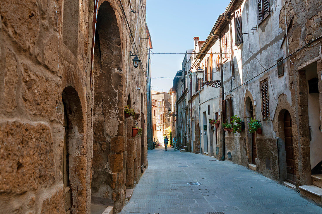 Straße, Pitigliano, Provinz Grosseto, Maremma, Toskana, Italien, Europa