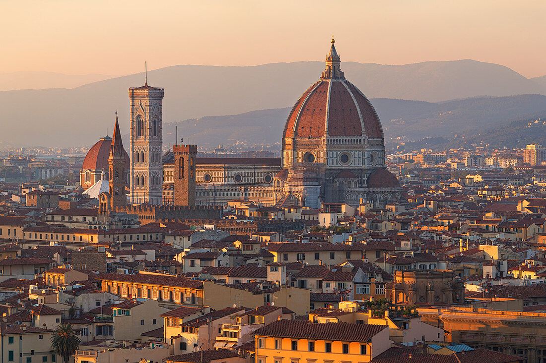 Overview of Florence Cathedral at sunset from Piazzale Michelangelo, Florence, Tuscany, Italy