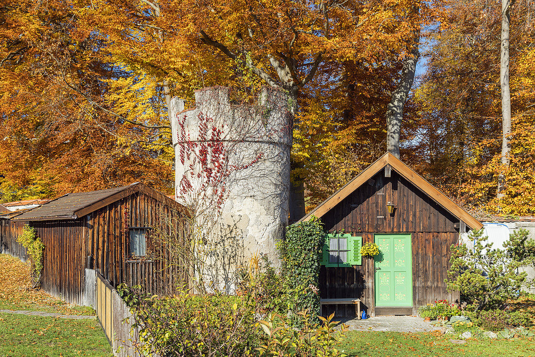 Round tower in the park, Possenhofen Castle near Pöcking, Lake Starnberg, Fünfseenland, Upper Bavaria, Bavaria, Germany