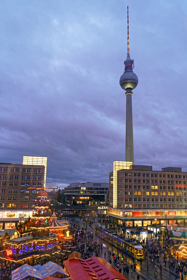 Christmas market on the Alexanderplatz, Berlin