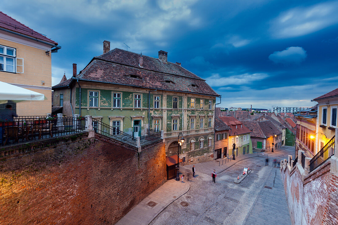 Straße in der Altstadt von Sibiu, Rumänien