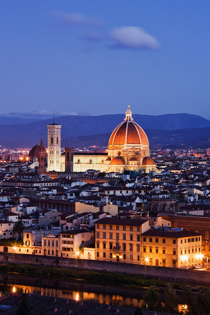 Skyline von Florenz von der Piazza Michelangelo bei Sonnenaufgang, Florenz, Toskana, Italien