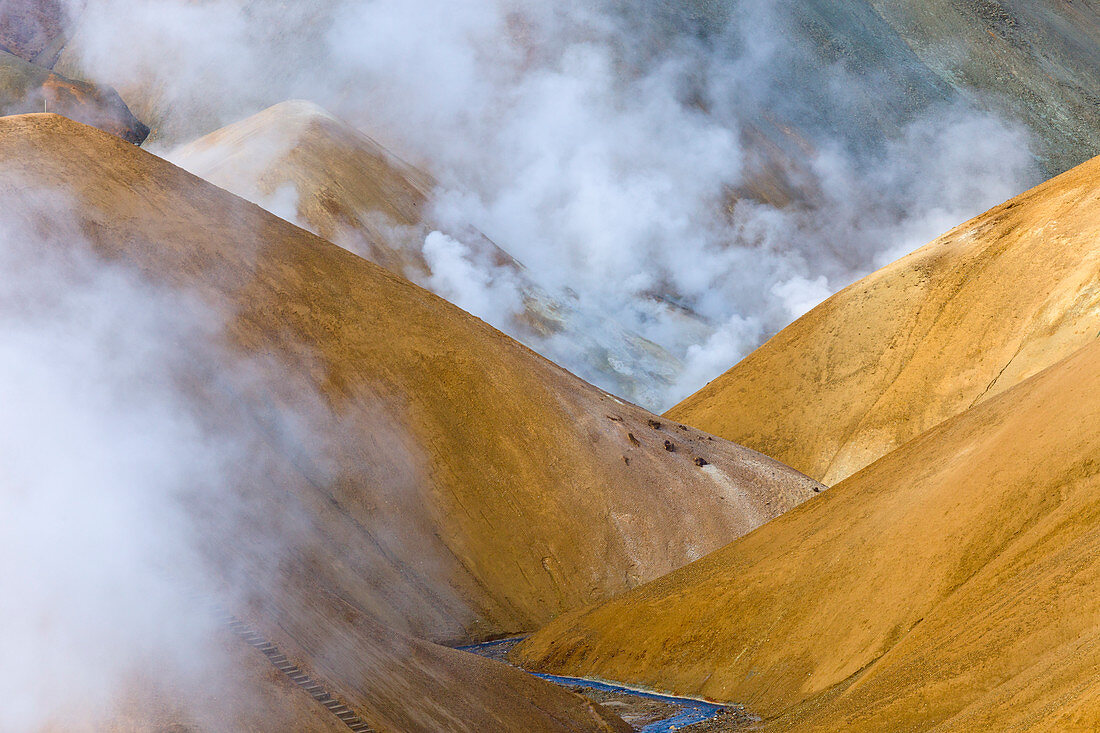 Rhyolith-Berge und geothermische Entlüftungsöffnungen, Kerlingarfjoll, Island