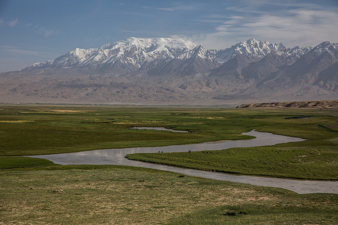Gebirgsfluss im Pamir, China, Asien