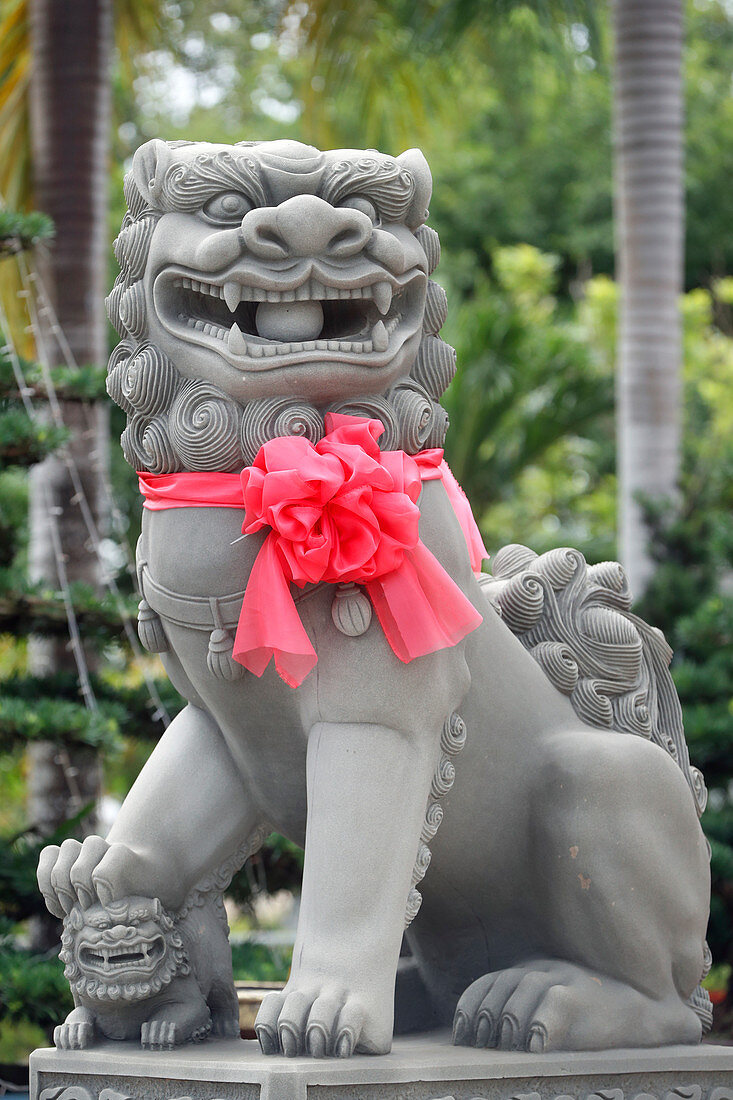 Imperial guardian lion statue, Chau Doc, Vietnam, Indochina, Southeast Asia, Asia