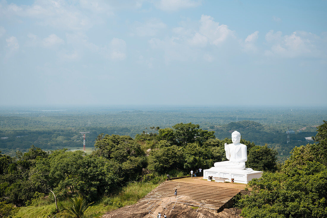 Buddha-Statue, Mihintale, zentrale Nordprovinz, Sri Lanka, Asien