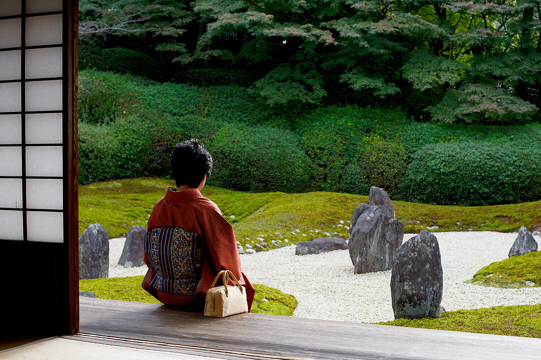 Quiet moment in Komyo-in temple garden, Kyoto, Japan, Asia