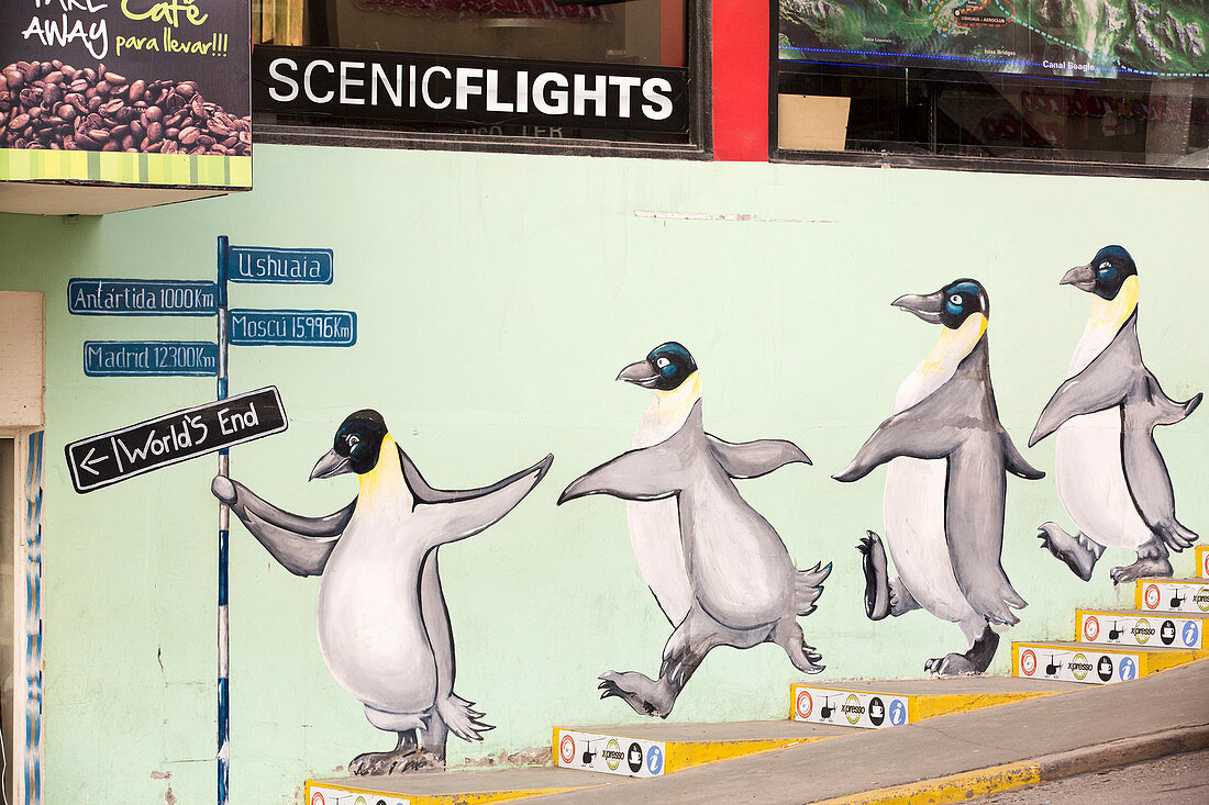 Wandgemälde von Pinguinen an der Wand in Ushuaia, Tierra Del Fuego, Argentinien