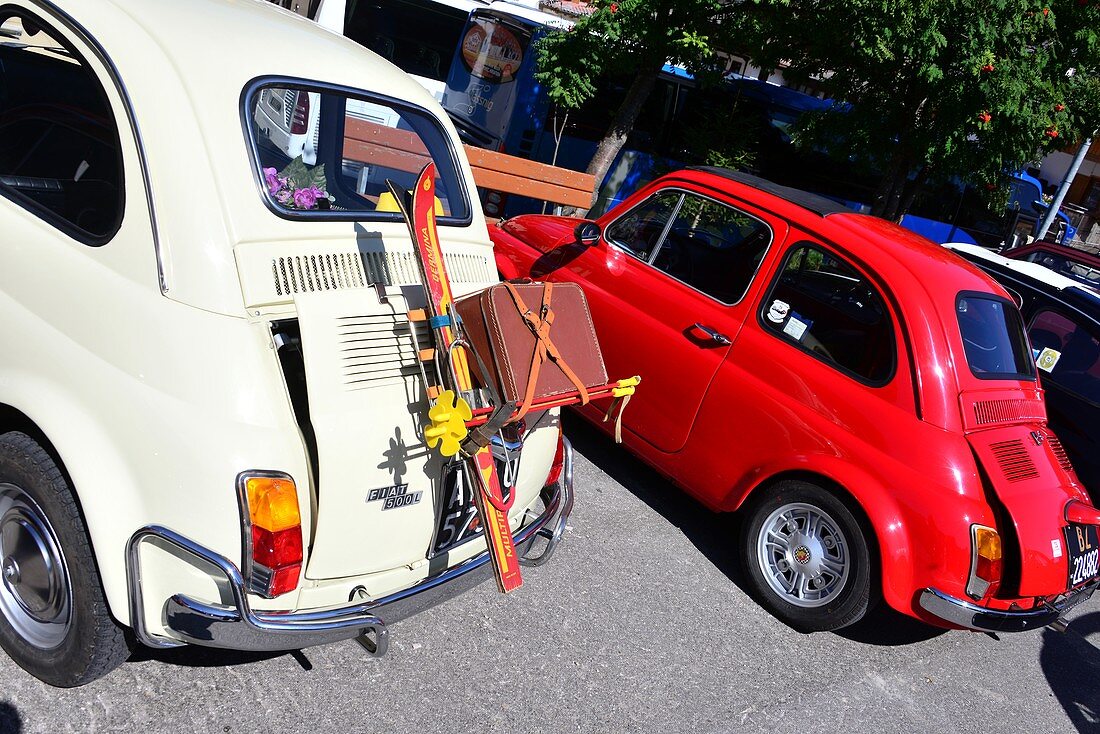 Fiat 500 Treffen in Arabba, Dolomiten, Veneto, Italien