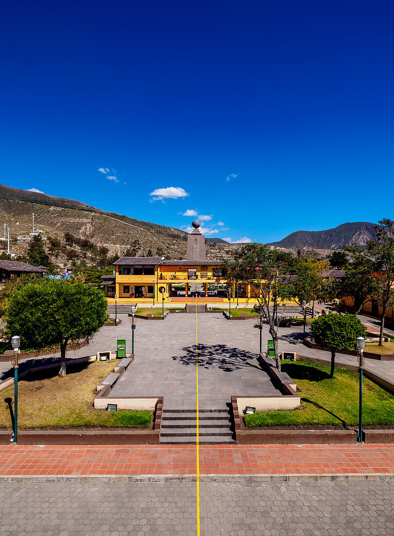 Äquatorlinie, Ciudad Mitad del Mundo (Mitte der Weltstadt), Provinz Pichincha, Ecuador, Südamerika