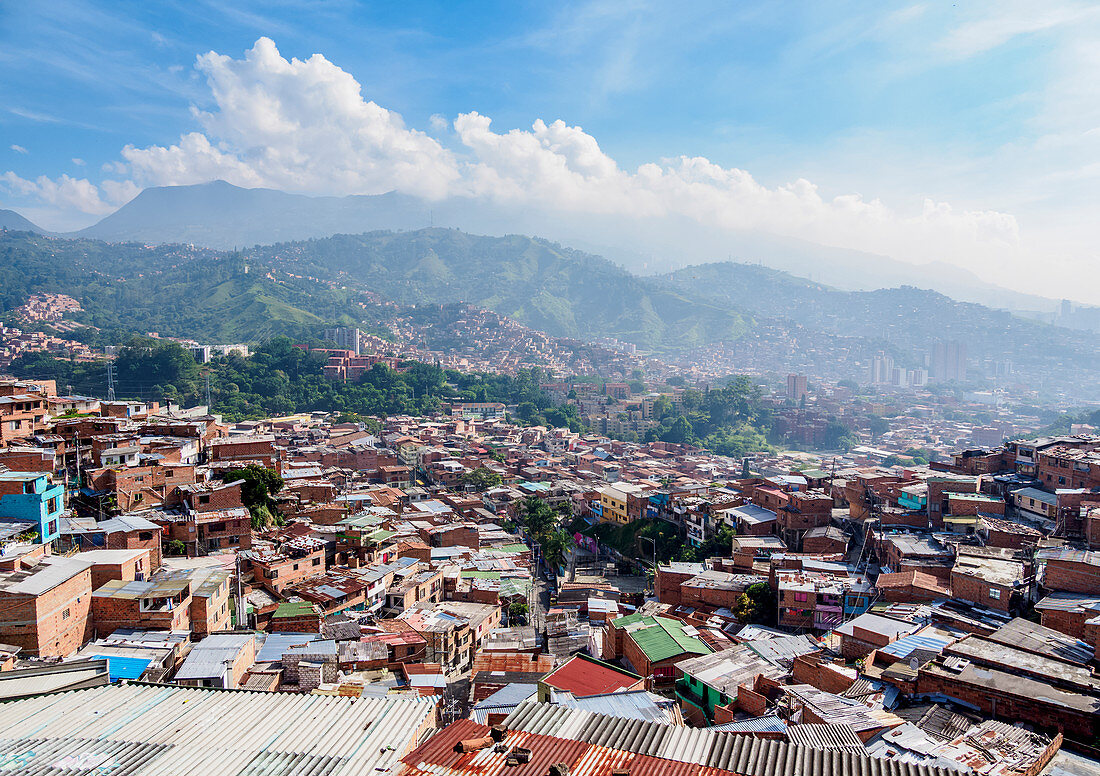 Comuna 13, erhöhte Ansicht, Medellin, Department Antioquia, Kolumbien, Südamerika