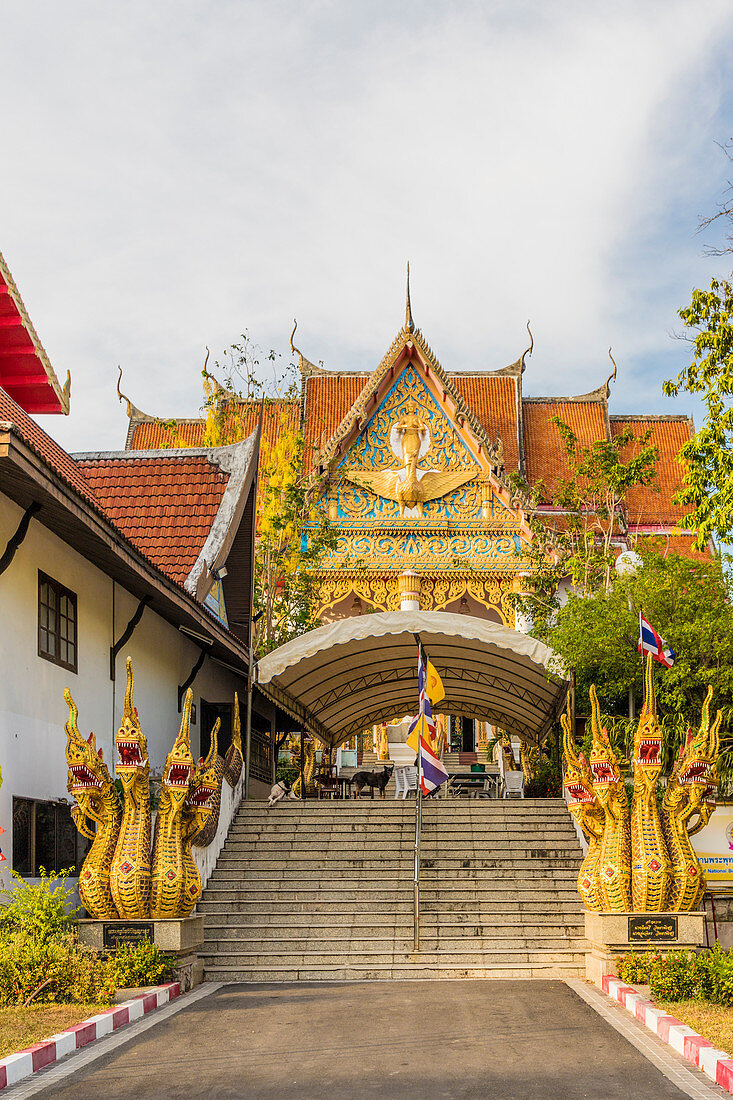 Farbenfrohe Architektur, Office of National Buddhism, in Phuket Town, Phuket, Thailand, Südostasien, Asien