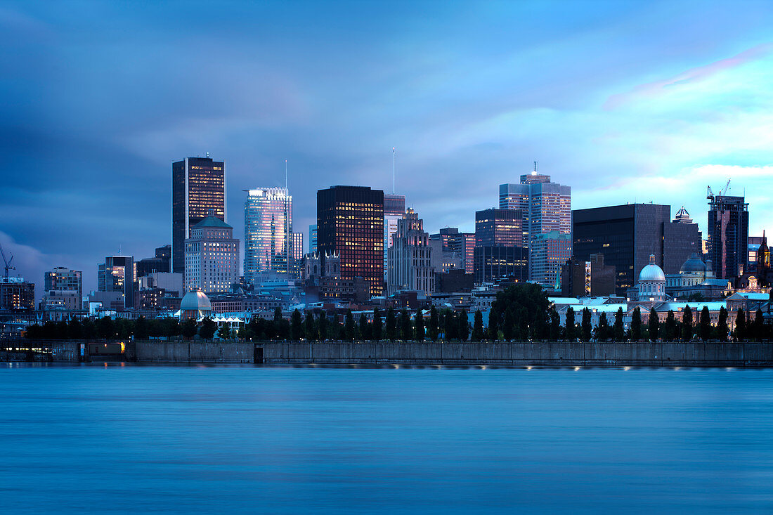 Blick auf Montreal von dem Ufer, Quebec, Kanada