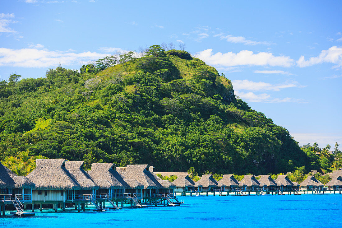 Tropischer Kurort, Bora Bora, Französisch-Polynesien