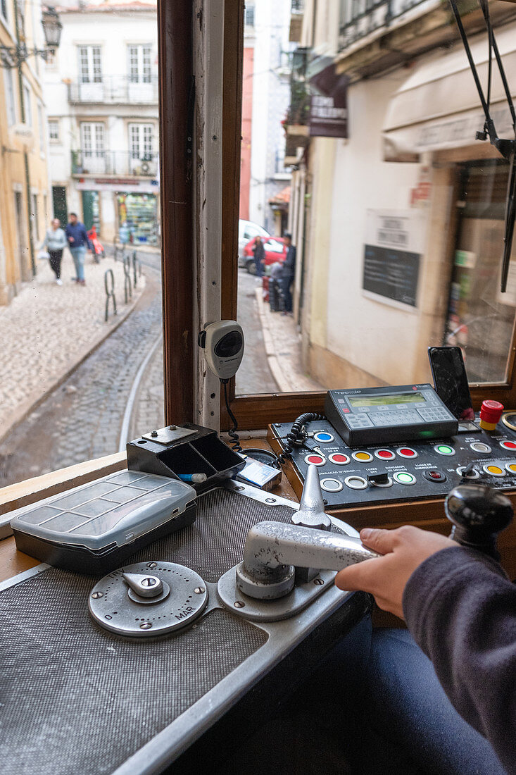 Fahrerkabine in der traditionellen Remodelado in Lissabon, Portugal