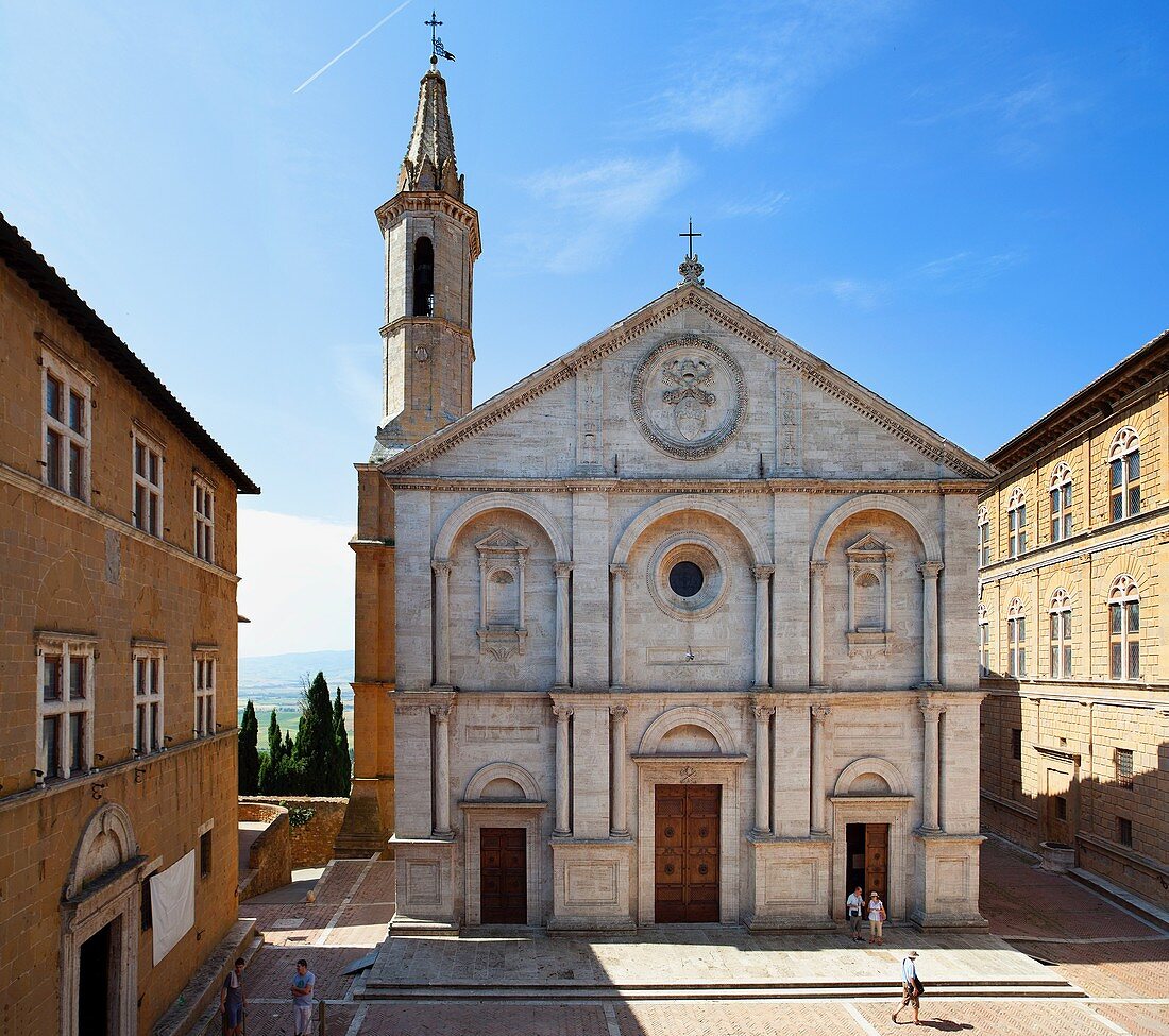 Pienza Cathedral, UNESCO World Heritage Site, Pienza, Tuscany, Italy, Europe