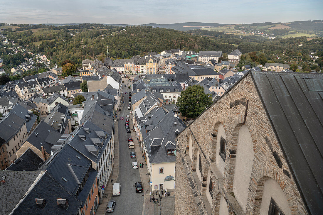 Blick auf historische Altstadt von Sankt Annenkirche, UNESCO Welterbe Montanregion Erzgebirge, Annaberg, Sachsen
