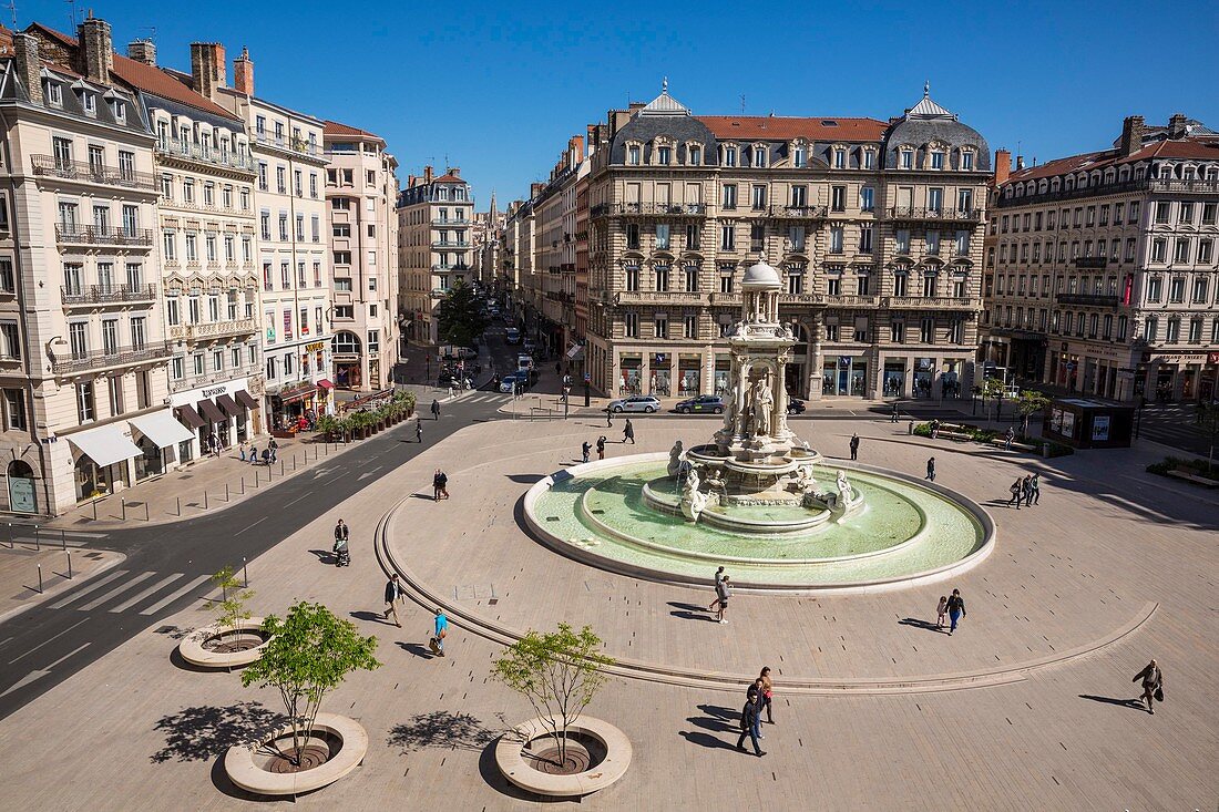 Frankreich, Rhône, Lyon, historische Stätte, die von der UNESCO zum Weltkulturerbe erklärt wurde, Cordeliers-Viertel, Brunnen des Place des Jacobins