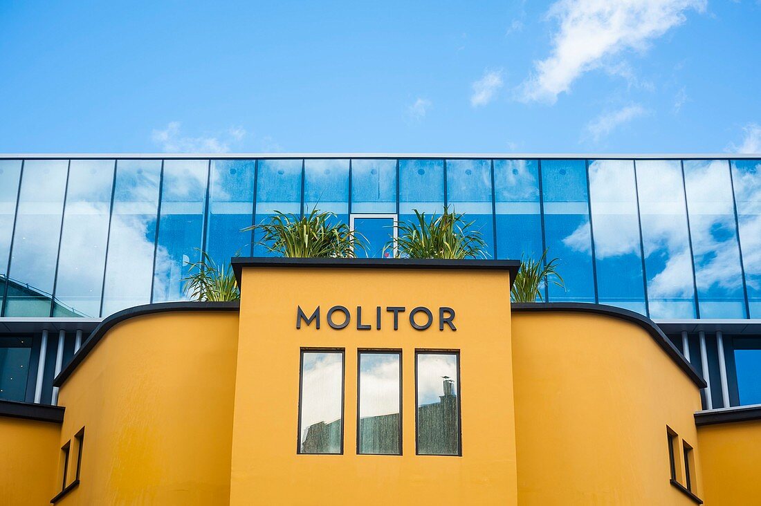Schwimmbad des Hotels Molitor, denkmalgeschützt, Art Deco, Paris, Frankreich, eröffnet im Mai 2014
