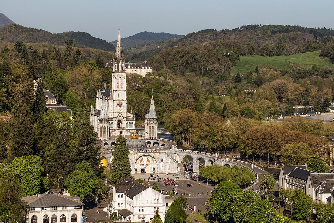 France, Hautes Pyrenees, Lourdes, Notre Dame de Lourdes Sanctuary