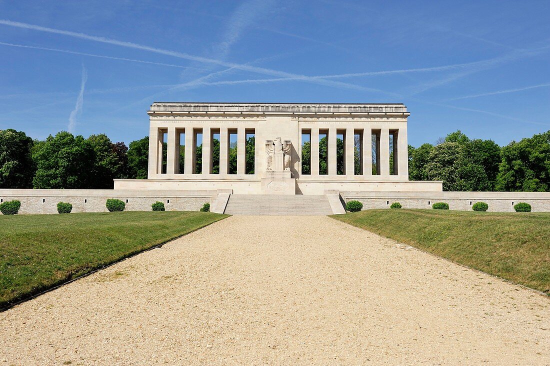 France, Aisne, Chateau Thierry, American Monument inaugurated in 1933 in memory of the attack on 18 July 1918 during the Second Battle of the Marne, steps to the memorial