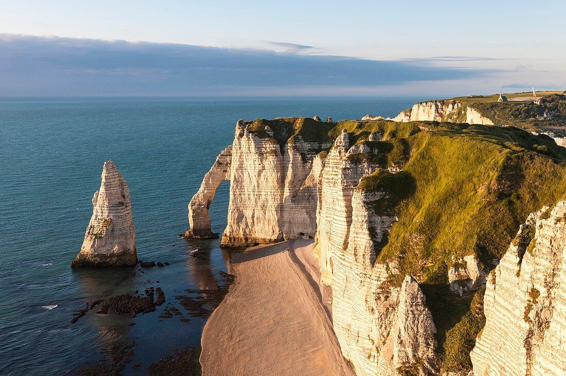 France, Seine Maritime, Pays de Caux, Alabaster Coast, Etretat, Aval cliff, Aval Arch and Needle