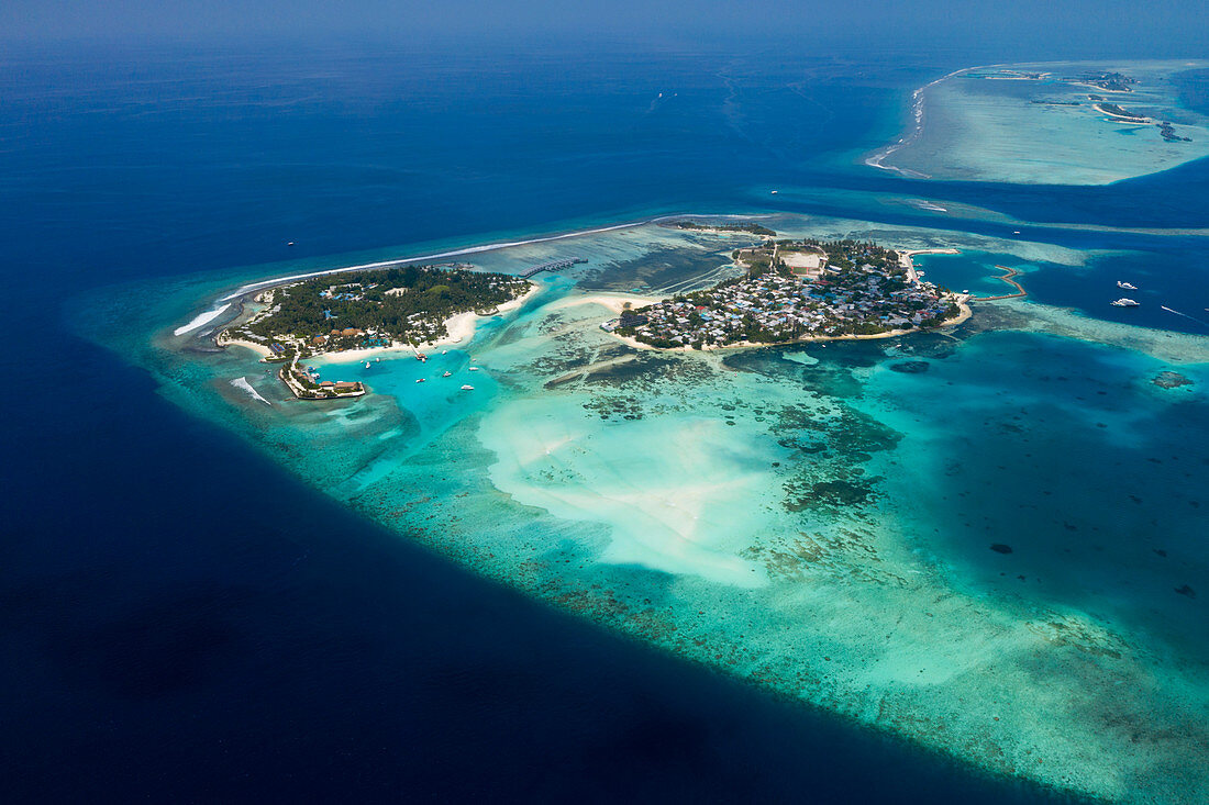 Einheimischeninsel Guraidhoo und Touristeninsel Kandooma, Sued Male Atoll, Indischer Ozean, Malediven