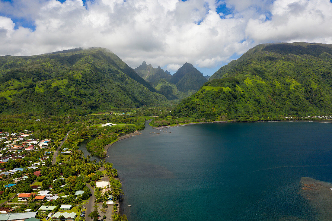 Tautira with a view of the Vaitephiha Valley, Tahiti, French Polynesia