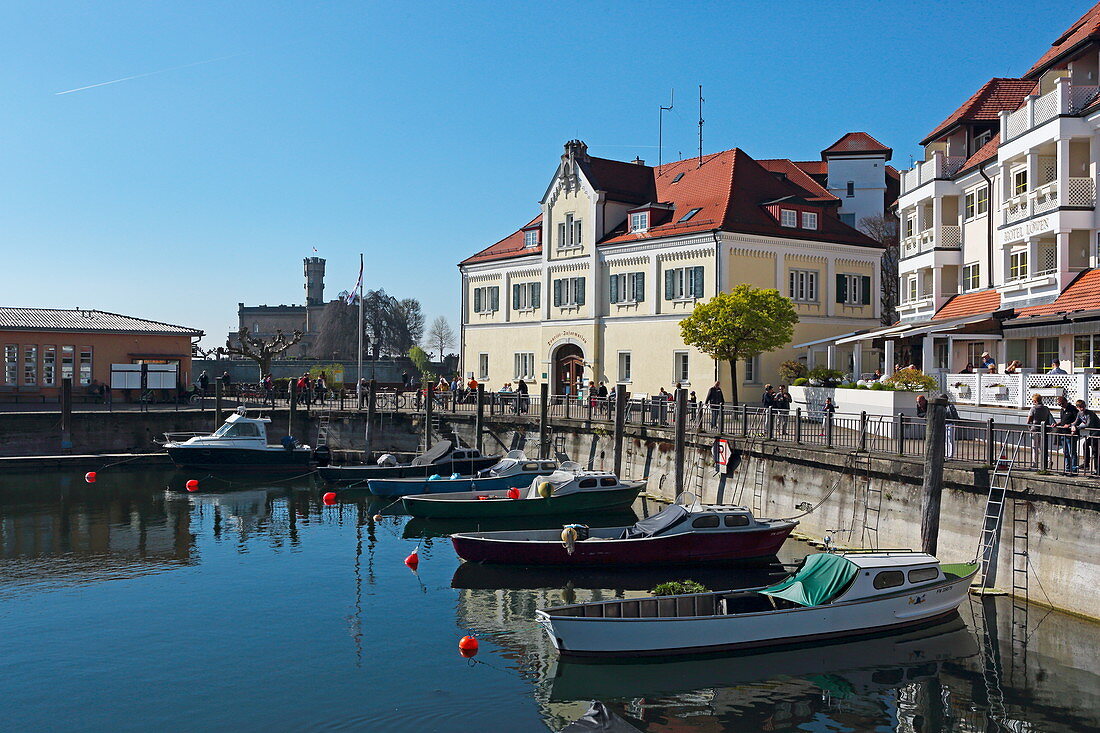 Port with Montfort Castle, Langenargen, Lake Constance, Baden-Württemberg, Germany