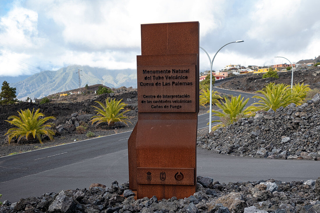New visitor center with access to the lava tube Cueva de las Palomas, Los Llanos de Aridane, La Palma, Canary Islands, Spain, Europe