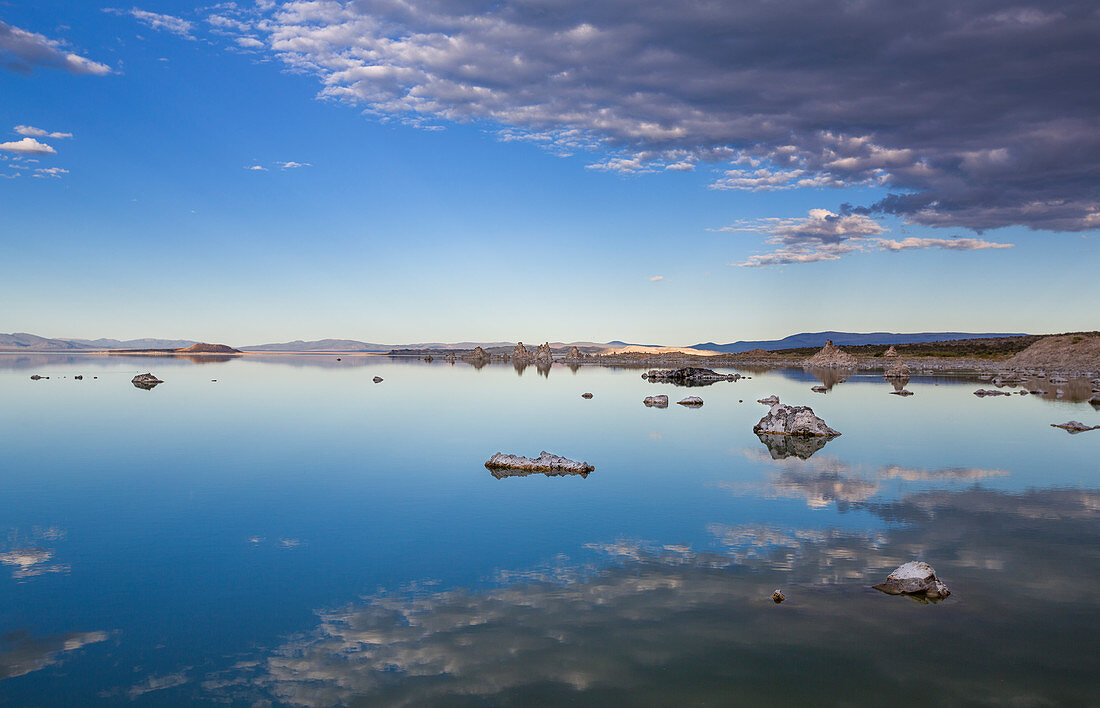 On the east bank of Mono Lake in summer, California, USA