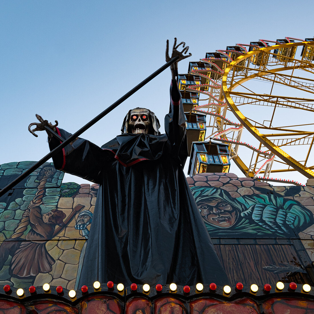 Blick auf das Riesenrad im Olympiagelände zum Sommerfest, München, Bayern, Deutschland