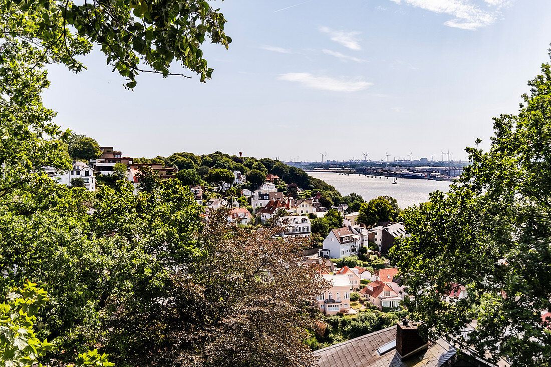 Blick auf das Treppenviertel von Blankenese und die Elbe, Hamburg, Norddeutschland, Deutschland