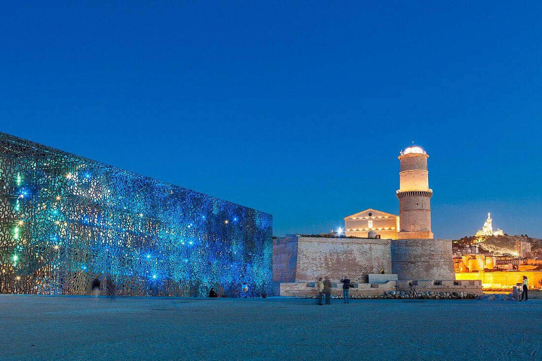 Frankreich, Bouches du Rhône, Marseille, MuCEM (Museum der Zivilisationen Europas und des Mittelmeers) des Architekten Rudy Ricciotti und Fort St. John