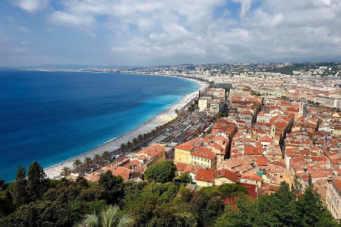 France, Alpes Maritimes, Nice, the Baie des Anges, the Old Town and the Promenade des Anglais on the seafront