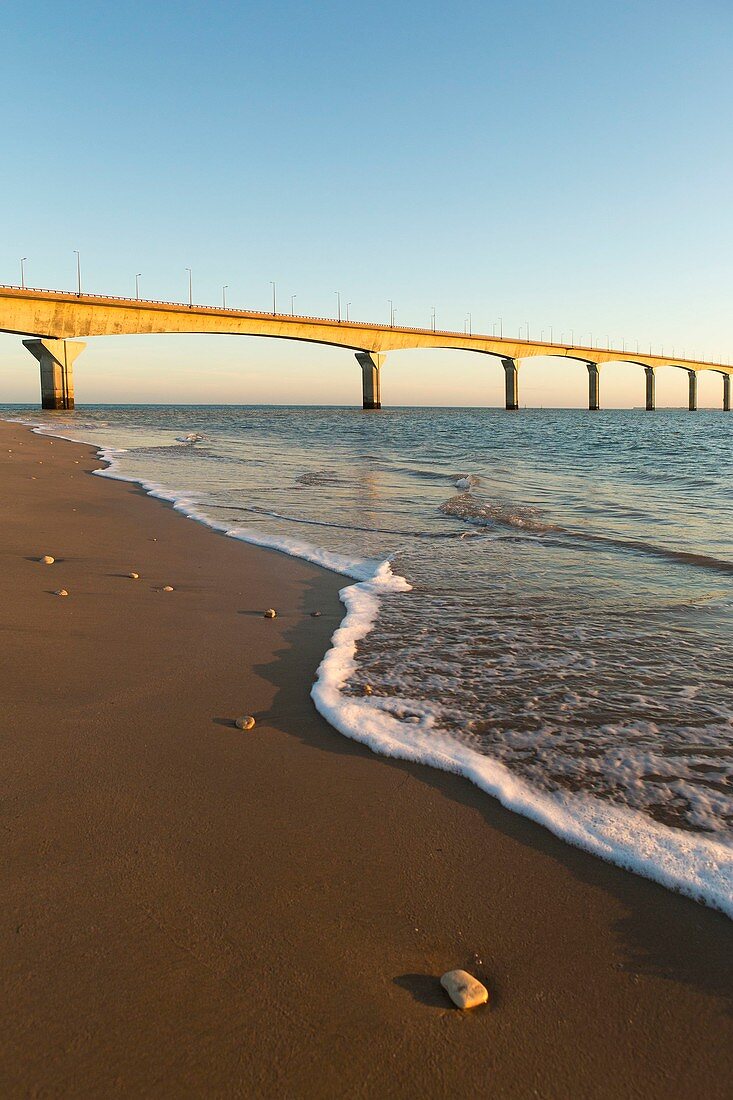 France, Charente Maritime, Ile de Re, Rivedoux Plage, the bridge across Re Island and La Rochelle