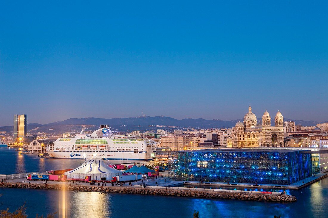 Frankreich, Bouches-du-Rhône, Marseille, der Pier J4, MuCEM Museum der Zivilisationen Europas und des Mittelmeers, Architekten Rudy Ricciotti und Fort Saint Jean