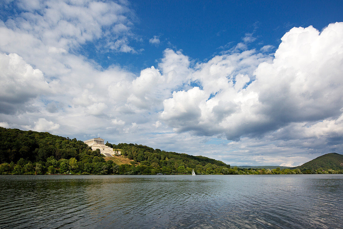 View over the Danube to the Walhalla at Donaustauf, Danube, Bavaria, Germany