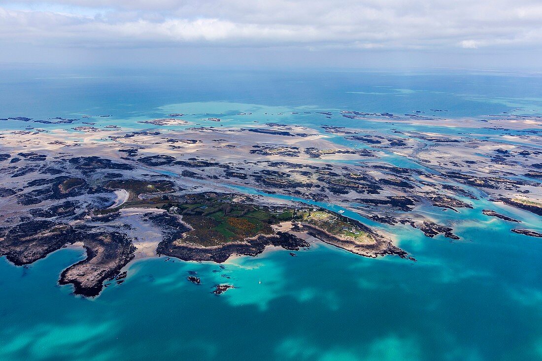 Frankreich, Manche, Chausey-Inseln, die Flut vom 21. März 2015 (Luftaufnahme)